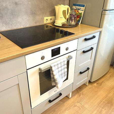 ריגה Cozy Home Apartment Lielvardes, Free Parking, Self Check-In מראה חיצוני תמונה